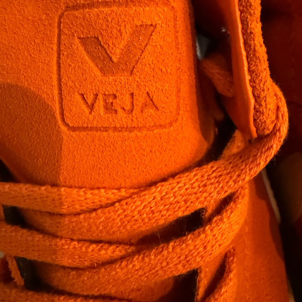 Veja Vibrant Orange High-Tops - Picture 5 of 9
